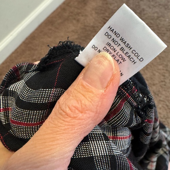 2 FOR $25 Fashion Nova Paris 89 Plaid Maxi Shirt Top Side Slits M - Picture 8 of 9